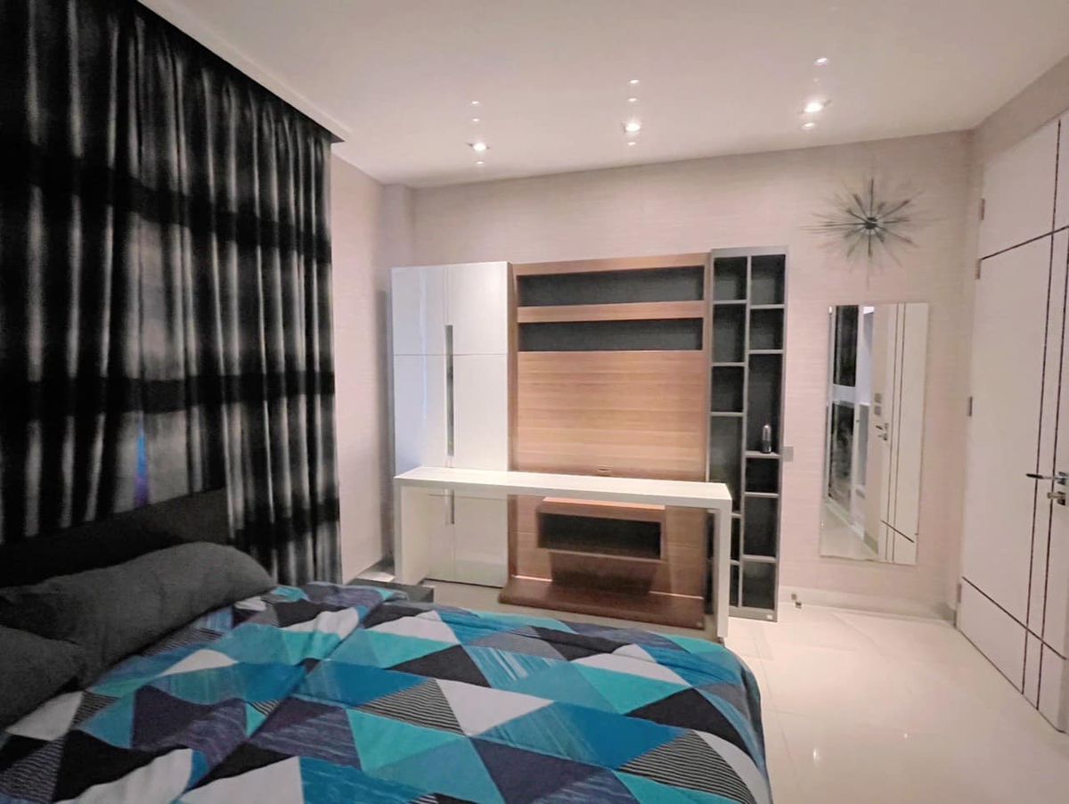 HouseLadkrabang, Suwannaphum Airport : K-6303 for rent/sell now! Golden Nakara Onnut 65 after the corner is ready.