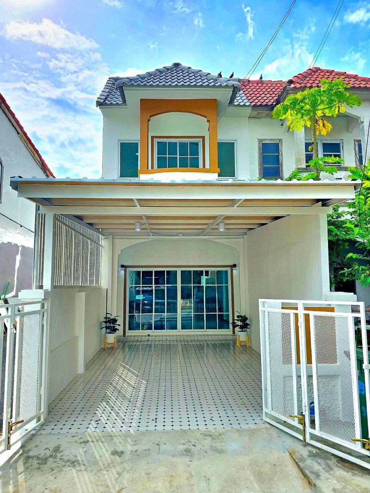 ขายทาวน์โฮมนนทบุรี บางใหญ่ บางบัวทอง : ✨ทาวน์เฮ้าส์ 2 ชั้น  หน้าสวนหย่อม ห้องมุม หมู่บ้านเอเซียโฮมทาวน์