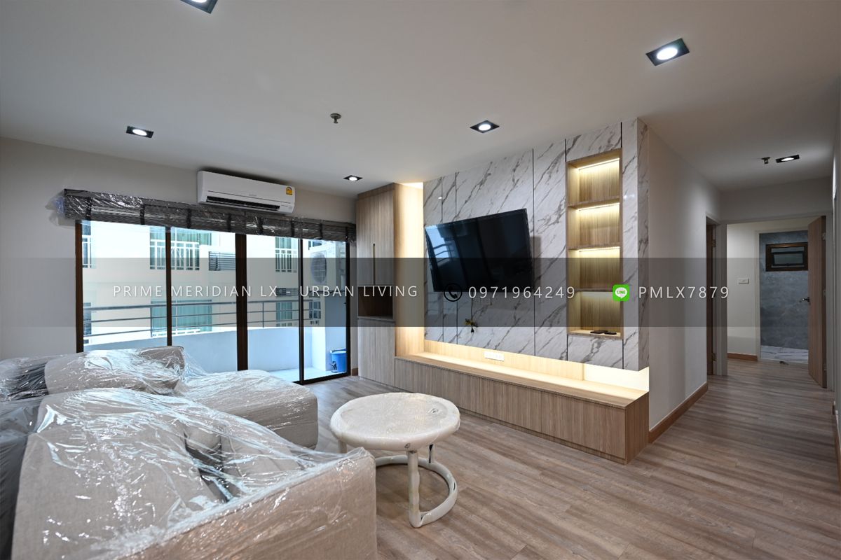 ให้เช่าคอนโดสุขุมวิท อโศก ทองหล่อ : Topview Tower - Renovated & ready to move in, Prime location