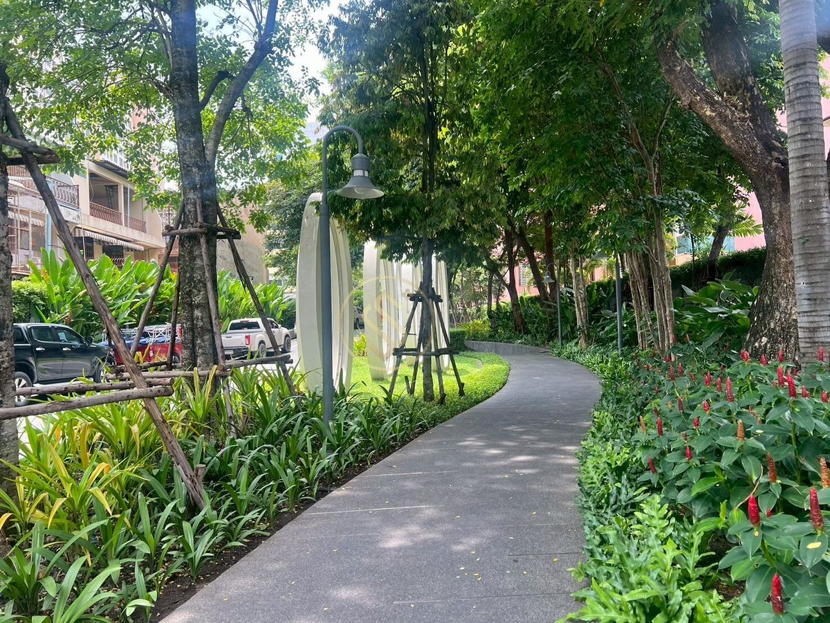 For SaleCondoSapankwai,Jatujak : Urgent sale, Rhythm, PHAN ARI 2 (beautiful view room) 2 bedrooms