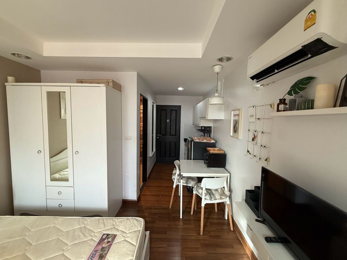 ให้เช่าคอนโดรัชดา ห้วยขวาง : For rent condo The kris Extra 4 near MRT Suttisan 
