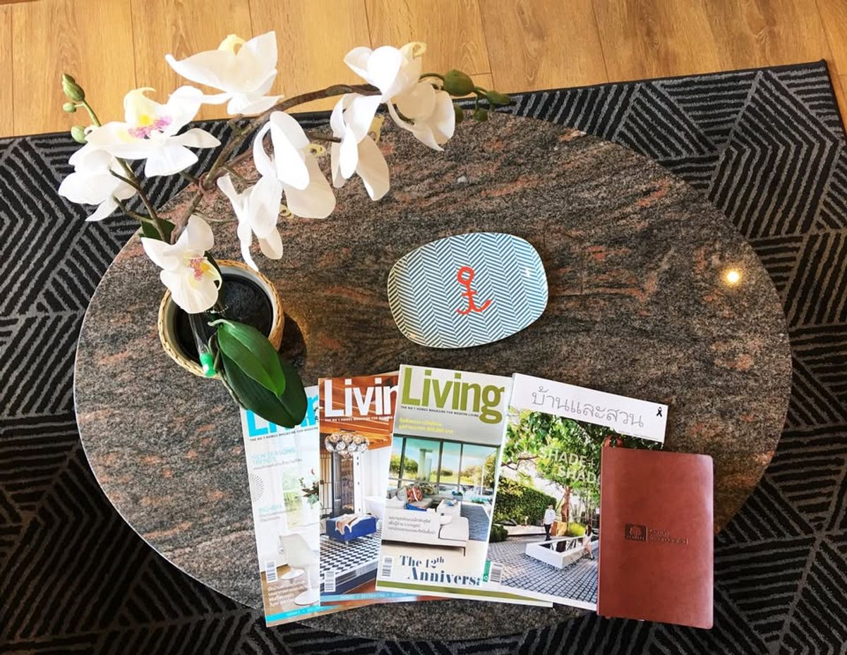 CondoSukhumvit, Asoke, Thonglor : Luxury condo at Park24. Convenient transportation. Near the BTS Skytrain has a beautiful-luxurious shuttle. Ready to stay immediately !!