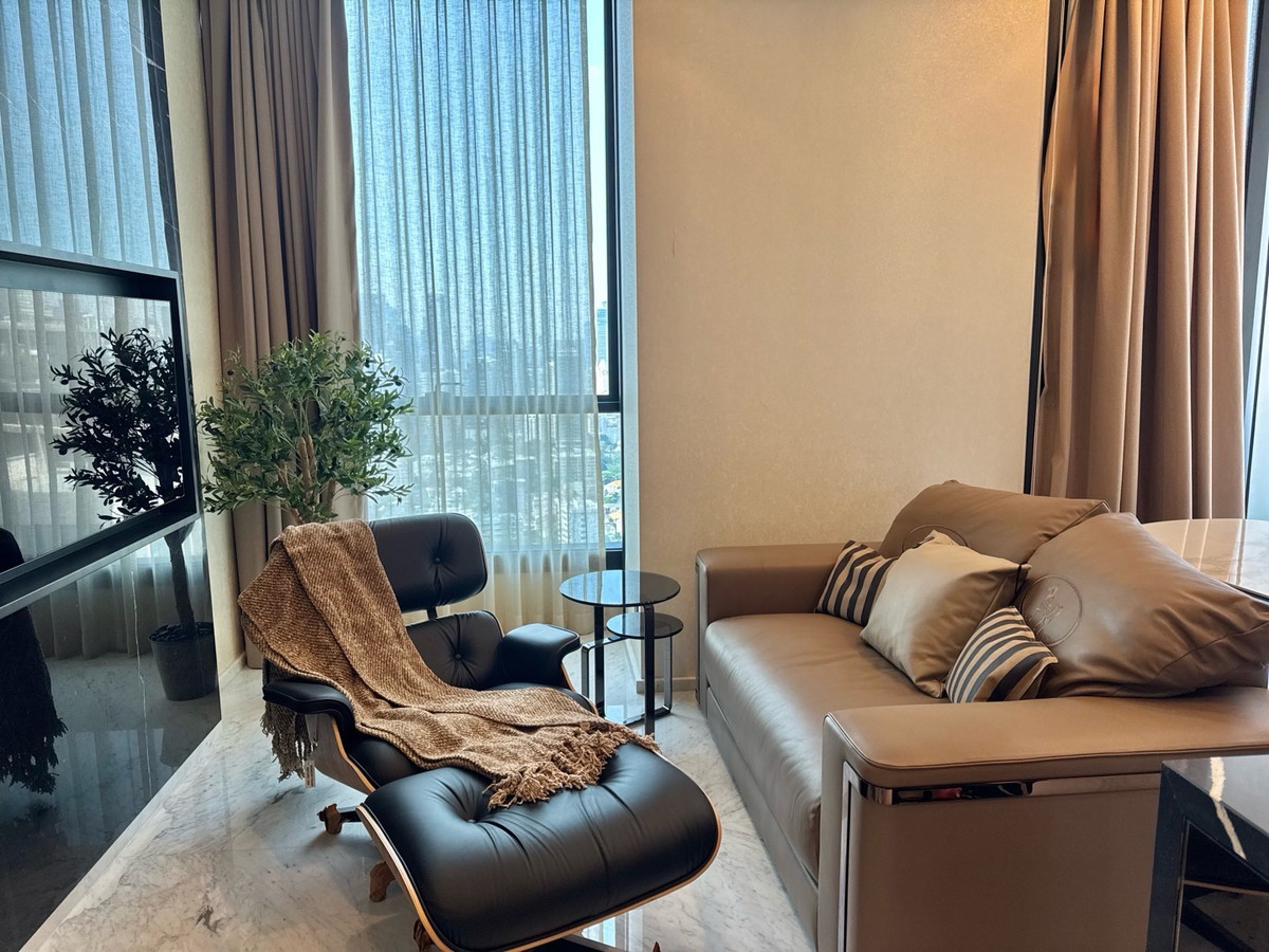 ขายคอนโดสุขุมวิท อโศก ทองหล่อ : The Esse Sukhumvit 36- Exclusive Sale !  ขายยูนิตสวย ตกแต่งด้วยหินอ่อน สัมผัสความสงบและความหรูหราสุดเอ็กซ์คลูซีฟ…ท่ามกลางหัวใจทองหล่อ