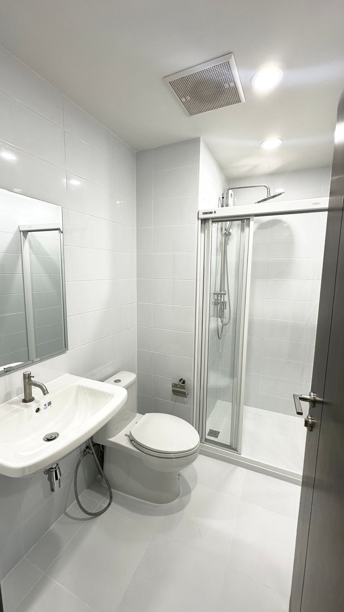 For SaleCondoOnnut, Udomsuk : Condo for sale The Base Park West Sukhumvit 77, price 5,240,000  baht [MKS250358]