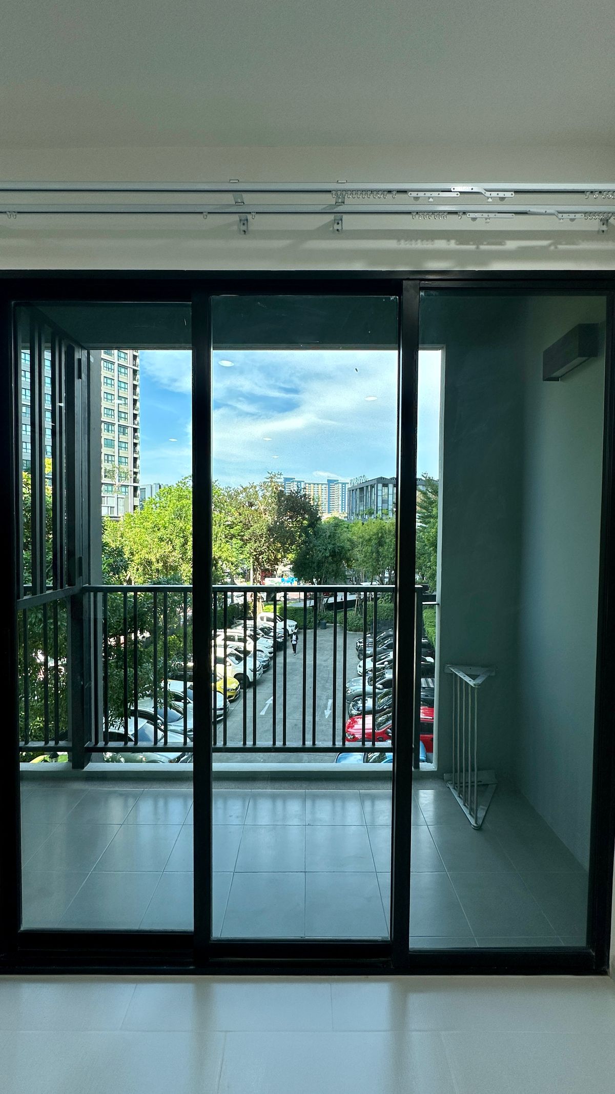 For SaleCondoOnnut, Udomsuk : Condo for sale The Base Park West Sukhumvit 77, price 5,240,000  baht [MKS250358]