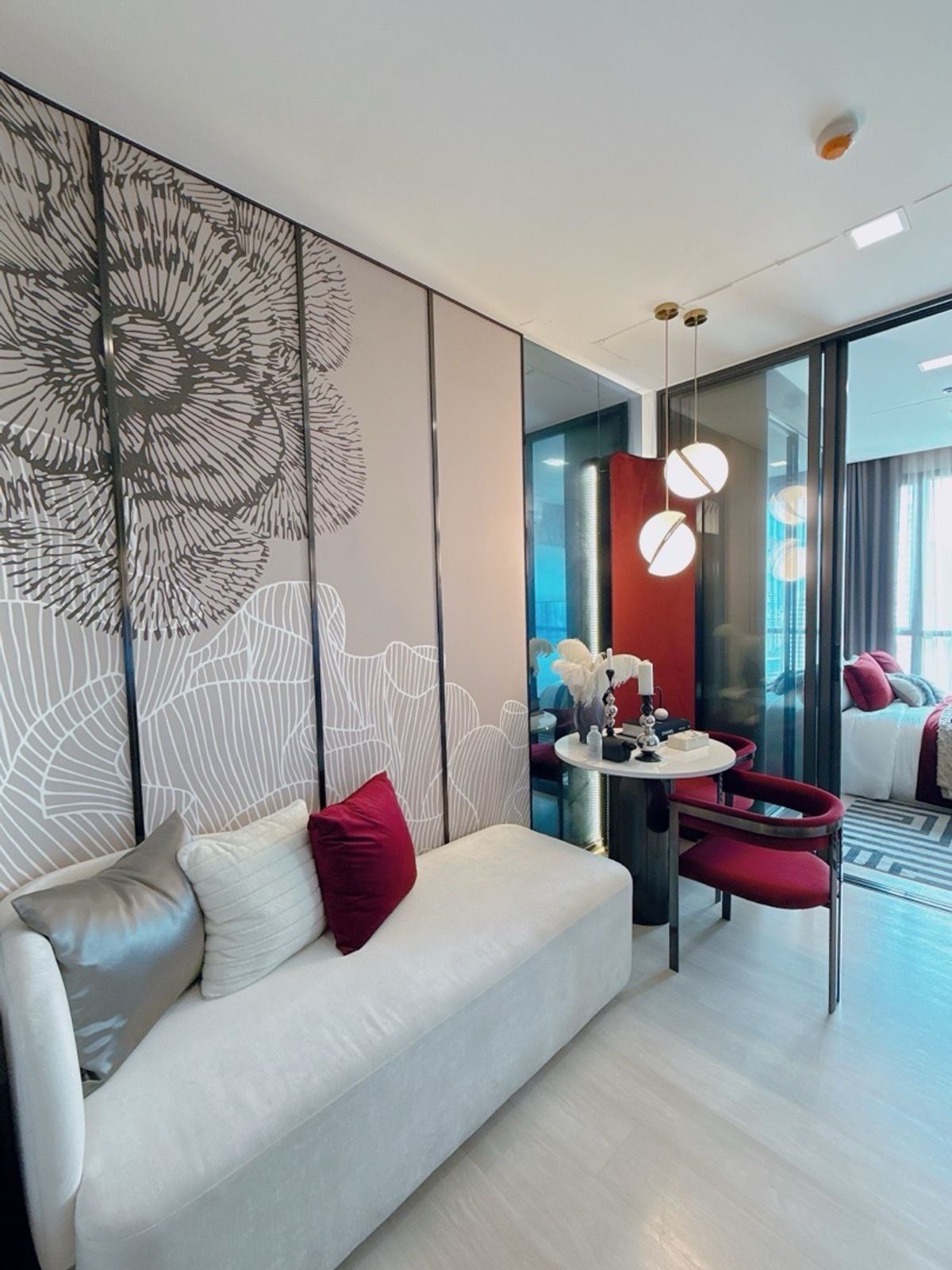 For SaleCondoSapankwai,Jatujak : 𝐓𝐇𝐄 𝐏𝐑𝐈𝐕𝐀𝐂𝐘 Chatuchak, the new room, cheapest 𝟑.𝟐𝟗 Free down payment 𝟎 baht, comfortable installments 𝟗, 𝟗𝟎𝟎/month, urgent before the room runs out.