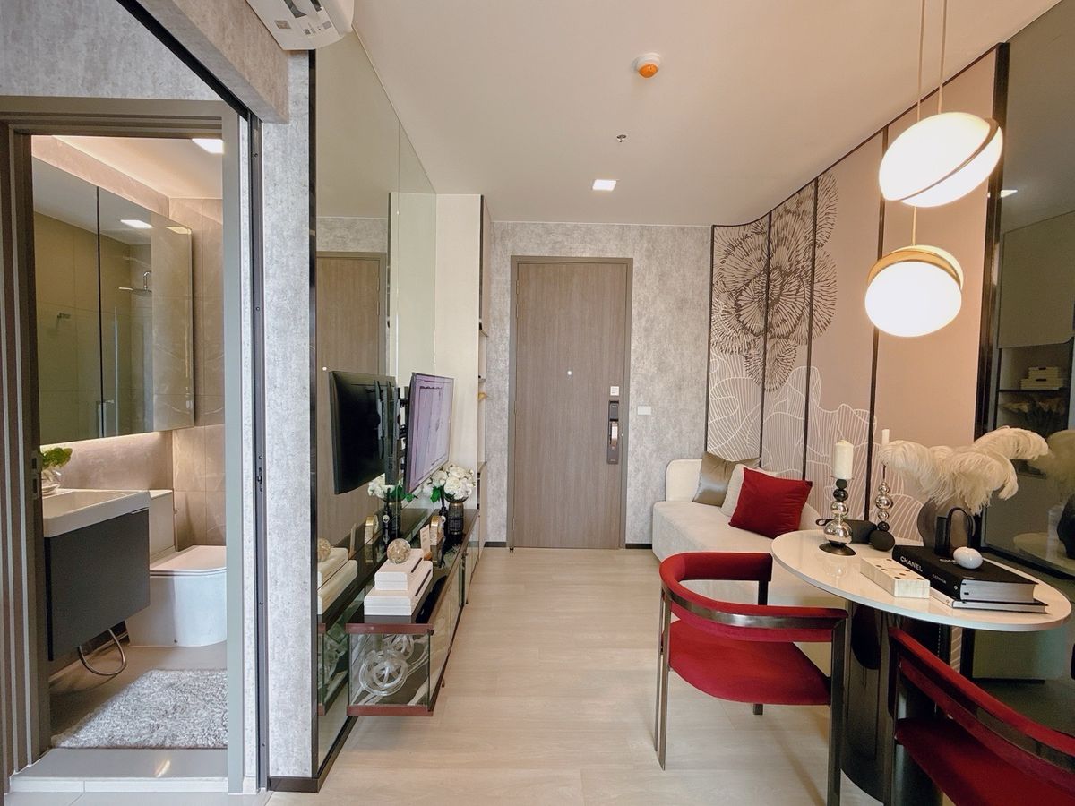 For SaleCondoSapankwai,Jatujak : 𝐓𝐇𝐄 𝐏𝐑𝐈𝐕𝐀𝐂𝐘 Chatuchak, the new room, cheapest 𝟑.𝟐𝟗 Free down payment 𝟎 baht, comfortable installments 𝟗, 𝟗𝟎𝟎/month, urgent before the room runs out.