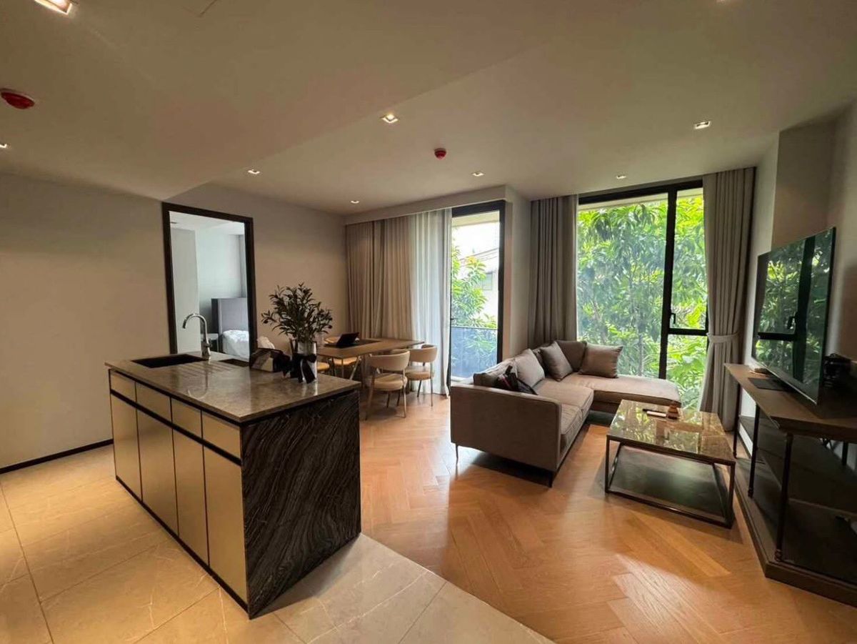 ให้เช่าคอนโดสุขุมวิท อโศก ทองหล่อ : LTH12576 - The Reserve Sukhumvit 61 Condo FOR RENT Size 67.5 sqm. 2 beds 2 baths Near BTS Ekkamai Station ONLY 72K/Month