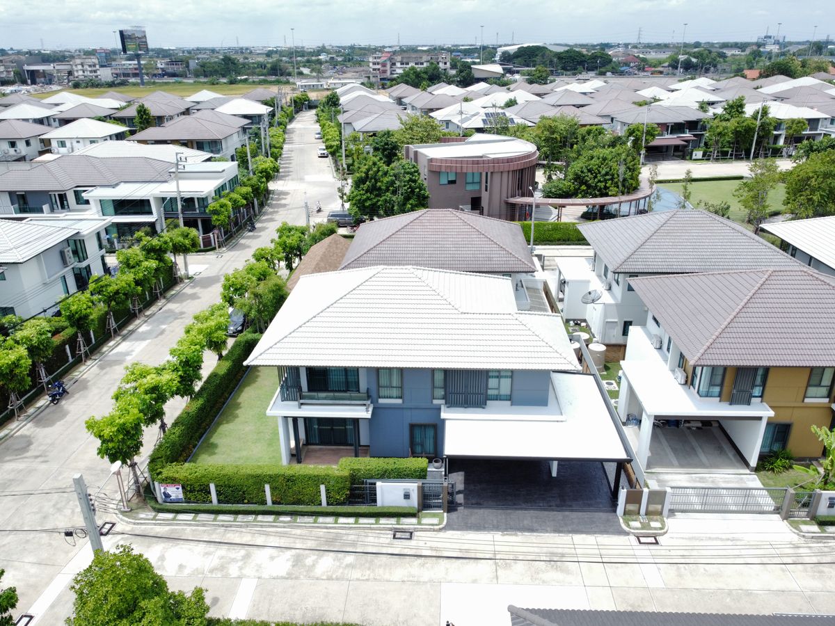 ขายบ้านนนทบุรี บางใหญ่ บางบัวทอง : บ้านเดี่ยว บุราสิริ ราชพฤกษ์ - 345 ขนาด 91 ตร.วา หลังมุม ใกล้ Clubhouse แบบบ้านใหญ่ที่สุดในโครงการ บ้านสวย พร้อมย้ายเข้าอยู่ (Burasiri Ratchaphruek – 345)