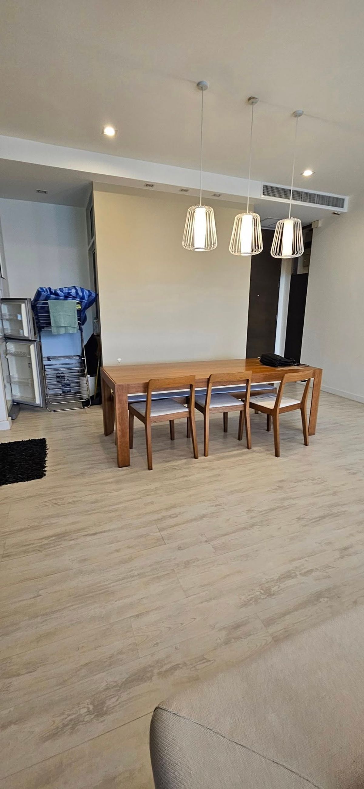 ขายคอนโดหัวหิน ประจวบคีรีขันธ์ : 🌴 คอนโดหรูติดทะเล หัวหิน OCAS Hua Hin วิวทะเลส่วนตัวพร้อมสิ่งอำนวยความสะดวกครบครัน เดินเพียง 2 นาทีถึงชายหาดหัวหิน