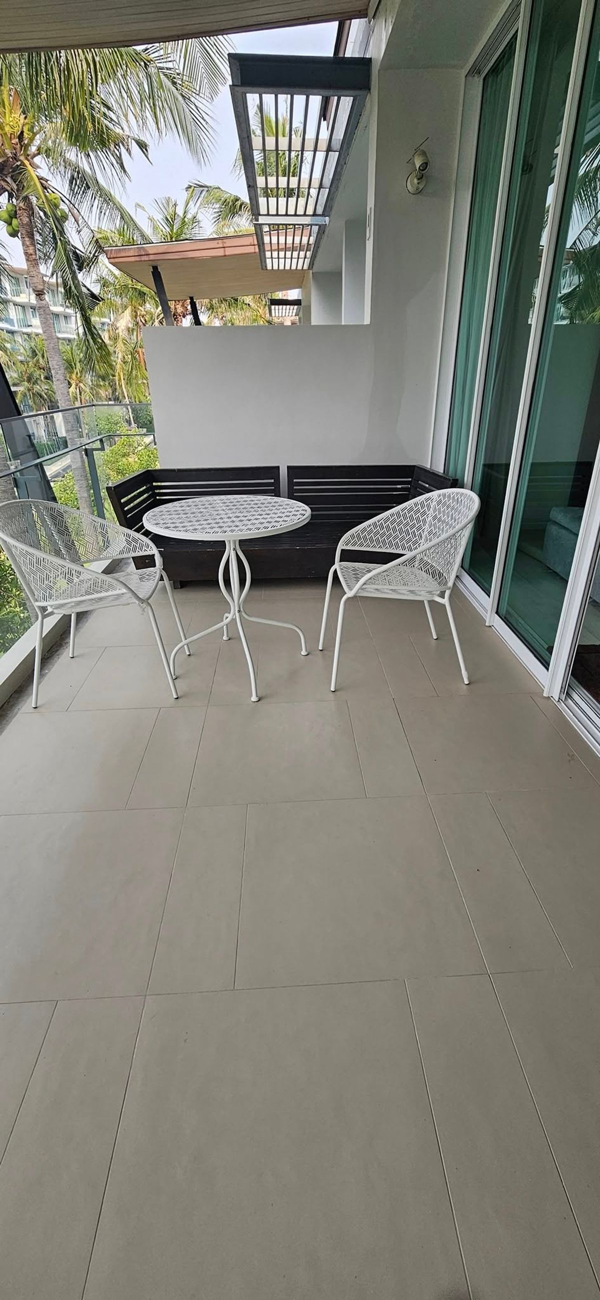 ขายคอนโดหัวหิน ประจวบคีรีขันธ์ : 🌴 คอนโดหรูติดทะเล หัวหิน OCAS Hua Hin วิวทะเลส่วนตัวพร้อมสิ่งอำนวยความสะดวกครบครัน เดินเพียง 2 นาทีถึงชายหาดหัวหิน