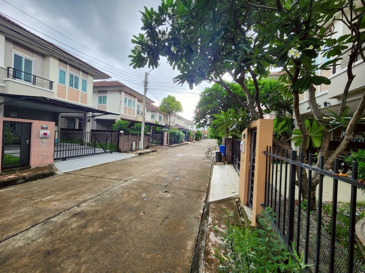 ขายบ้านแจ้งวัฒนะ เมืองทอง : ขายบ้านเดี่ยว The Plant แจ้งวัฒนะ-เมืองทอง 3ห้องนอน 3ห้องน้ำ ขนาดที่ดิน 51 ตรว. ราคาพิเศษถูกสุดในโครงการ! ใกล้อิมแพคเมืองทองธานี!!