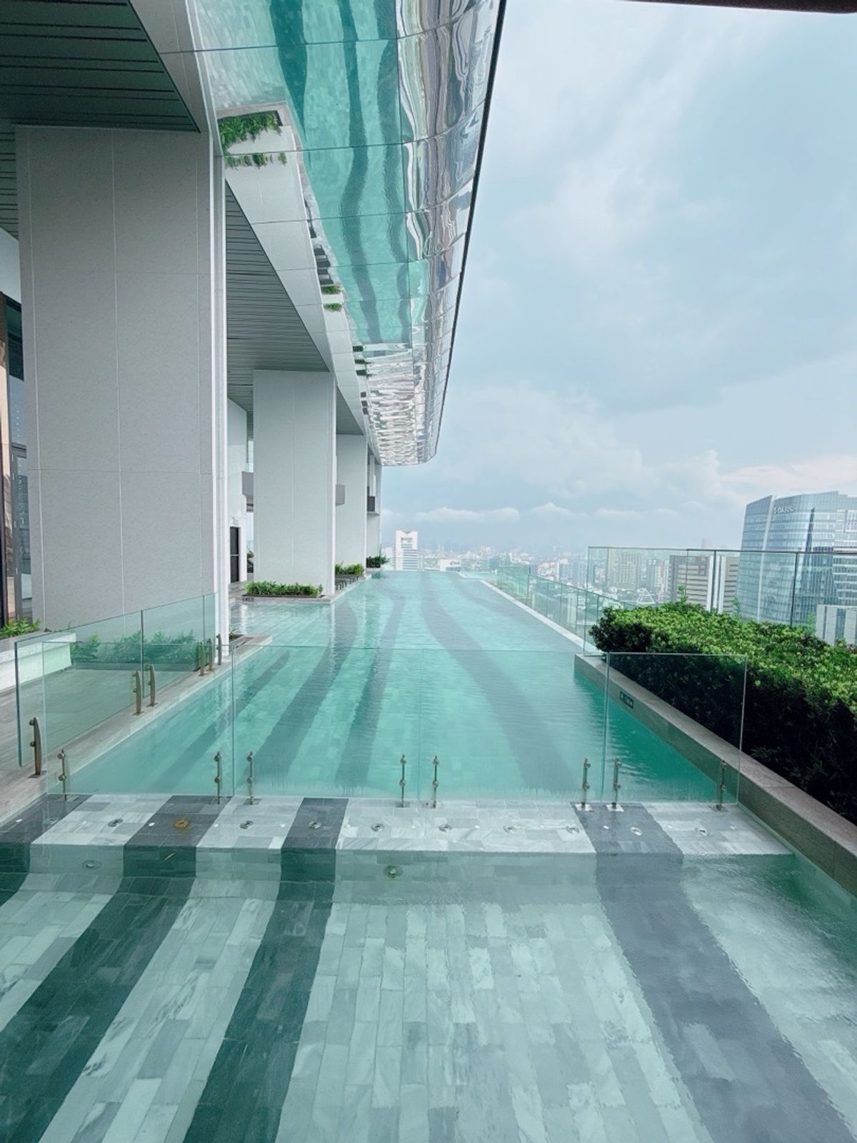 For SaleCondoSapankwai,Jatujak : 𝐓𝐇𝐄 𝐏𝐑𝐈𝐕𝐀𝐂𝐘 Chatuchak, the new room, cheapest 𝟑.𝟐𝟗 Free down payment 𝟎 baht, comfortable installments 𝟗, 𝟗𝟎𝟎/month, urgent before the room runs out.