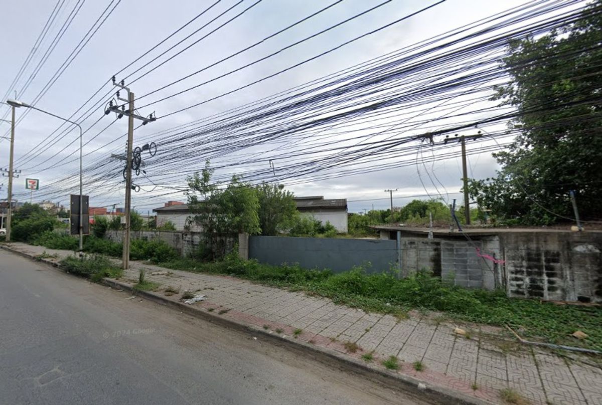 ขายที่ดินบางนา แบริ่ง ลาซาล : 🔥📣 ขายที่ดินติดถนนบางนา-ตราด กม.20 (ทางคู่ขนาน) ผังสีม่วง ทำเลทอง!