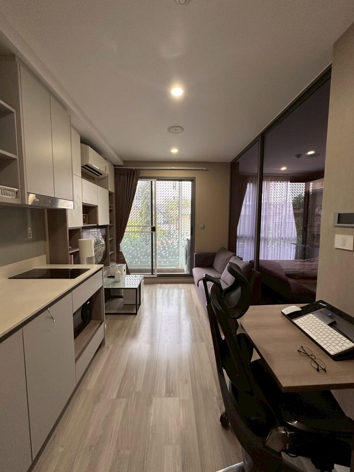 ขายคอนโดอ่อนนุช อุดมสุข : Sign Condo สุขุมวิท 50  เดินไป BTS อ่อนนุช ติดทางด่วน เดินทางสะดวก