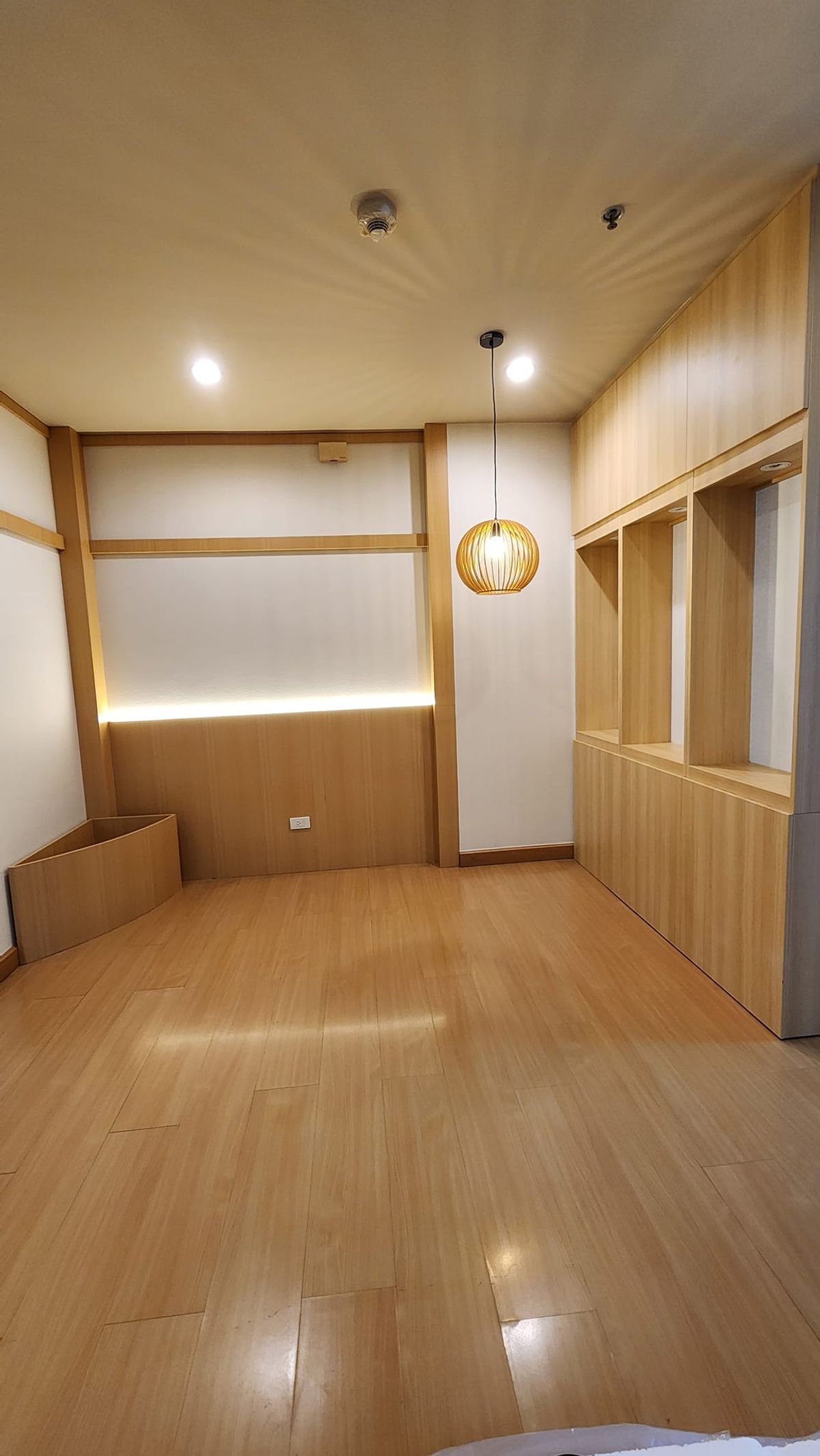 ขายคอนโดพระราม 3 สาธุประดิษฐ์ : The Star Estate Rama 3 / 1 Bedroom (FOR SALE), เดอะ สตาร์ เอสเตท พระราม 3 / 1 ห้องนอน (ขาย) MHOW538