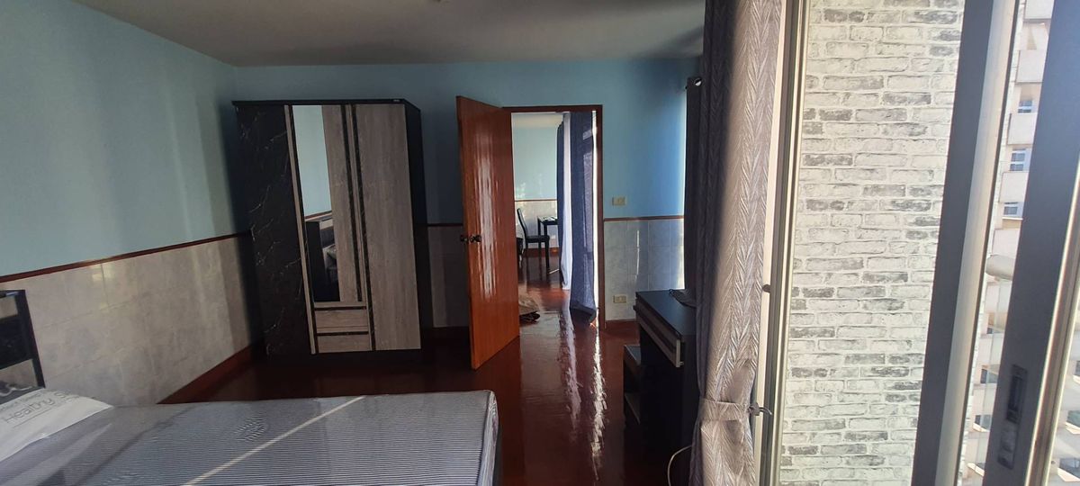 ให้เช่าคอนโดสีลม ศาลาแดง บางรัก : Silom Suite Room for Rent (Sathorn 12)