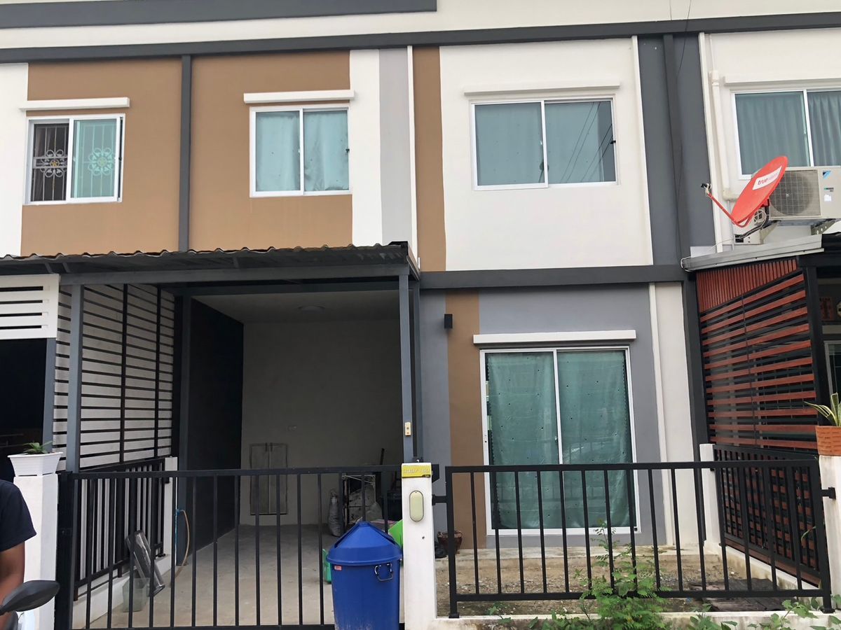 ขายทาวน์โฮมลาดกระบัง สุวรรณภูมิ : ทาวน์โฮม 2 ชั้น หมู่บ้าน ไลโอ บลิสซ์ อ่อนนุช-ฉลองกรุง