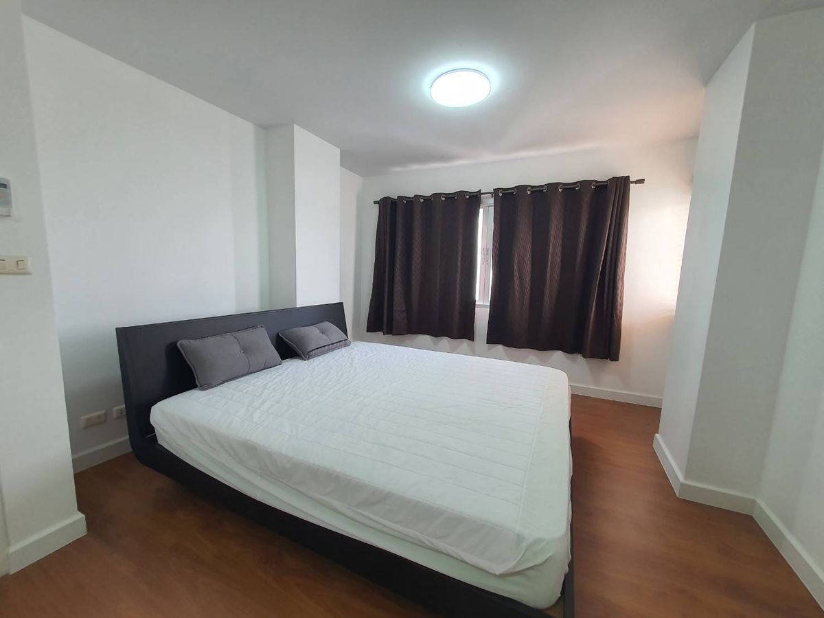 For RentCondoSathorn, Narathiwat : For Rent for Rent !! Condo Onex Sathorn-Narathiwas (Narathiwas 24) 1BED 1Bath New Renovate, New Furniture, 15,000 Per Month