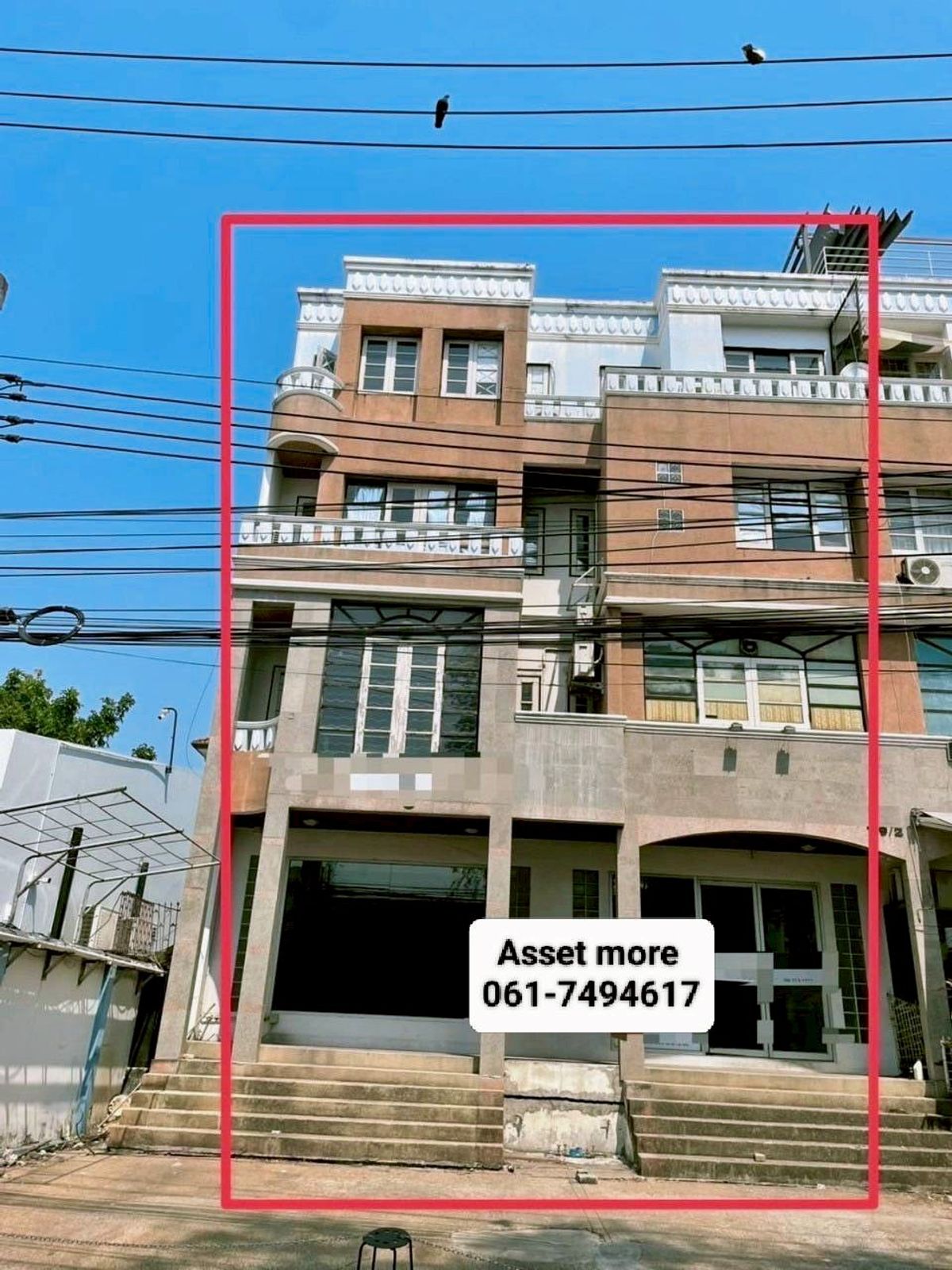 For RentShop HouseSukhumvit, Asoke, Thonglor : 45 -story commercial building for rent (including roof), 2 booths, corner building, 68 sq.m., 600 sqm.