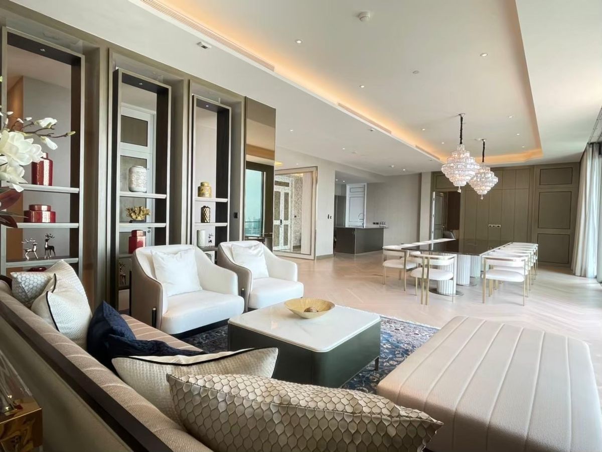 For RentCondoWongwianyai, Charoennakor : LTH12578 - Mandarin Oriental Bangkok Condo FOR RENT Size 605 sqm. 6 beds 7 baths Near BTS Khlong San Station ONLY 2.5 MB/Month