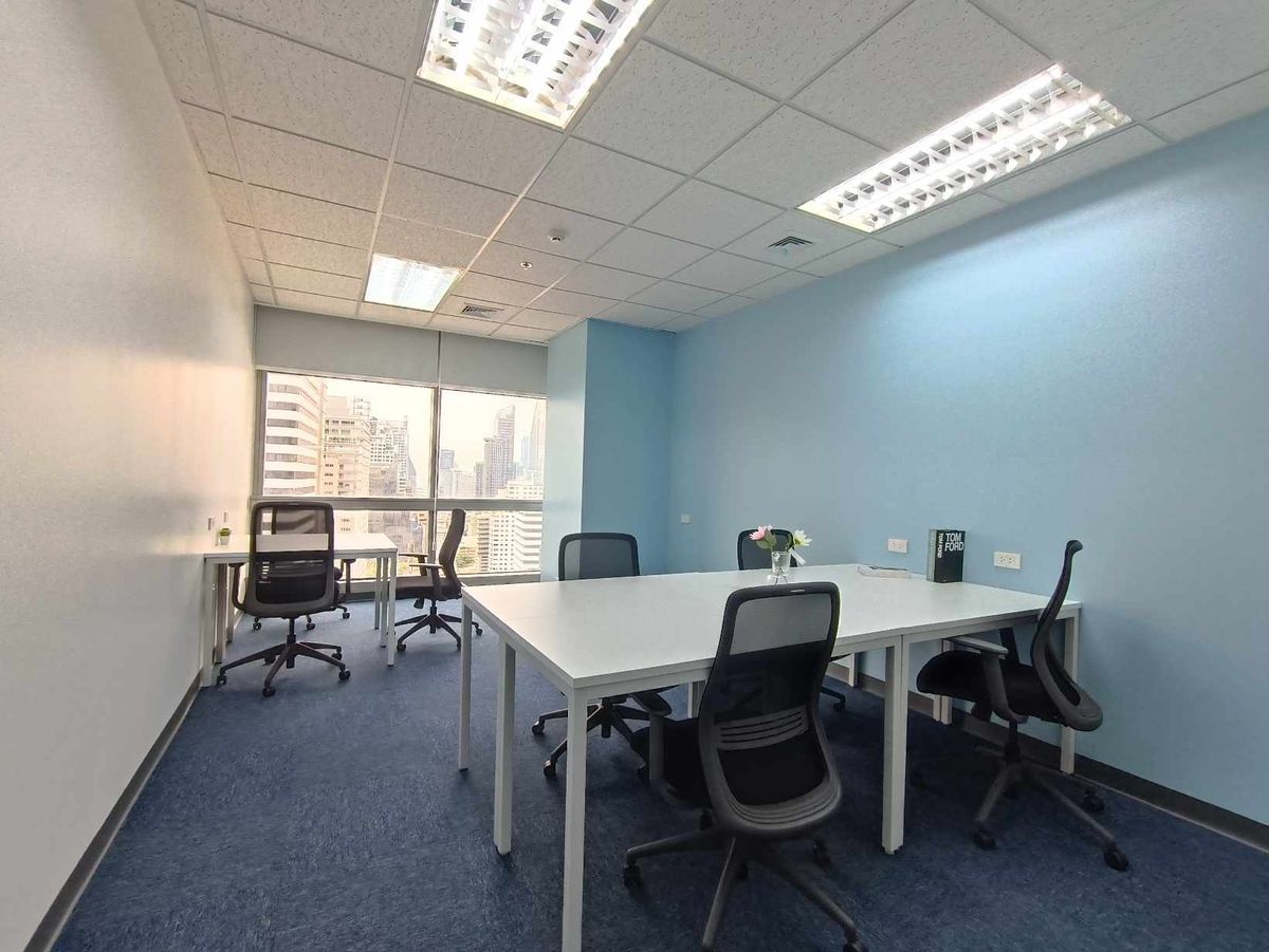For RentOfficeSukhumvit, Asoke, Thonglor : Service Office Office area for rent Asoke Serviced Office. Beautifully decorated, ready to go to the Serm -Mitr Tower Sukhumvit21 Asoke building. The area for 1 - 50 people (starting at 10,000 baht) near the Asoke BTS, MRT Sukhumvit 21  