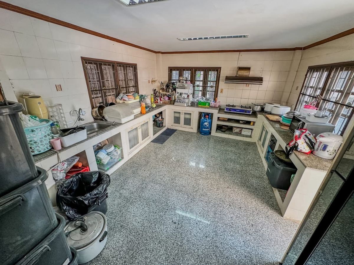 ให้เช่าบ้านนวมินทร์ รามอินทรา : 📢👇 ขาย/เช่าบ้านเดี่ยว 2 ชั้น พร้อมโกดัง เดินทางสะดวก ใกล้แหล่งชุมชน