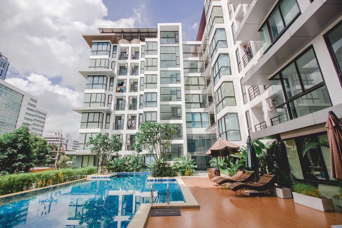 ขายคอนโดอ่อนนุช อุดมสุข : คอนโด ชาโตว์ อินทาวน์ สุขุมวิท 62/1 (Chateau In Town Sukhumvit 62/1)