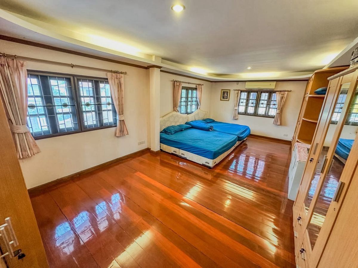 ให้เช่าบ้านนวมินทร์ รามอินทรา : 📢👇 ขาย/เช่าบ้านเดี่ยว 2 ชั้น พร้อมโกดัง เดินทางสะดวก ใกล้แหล่งชุมชน