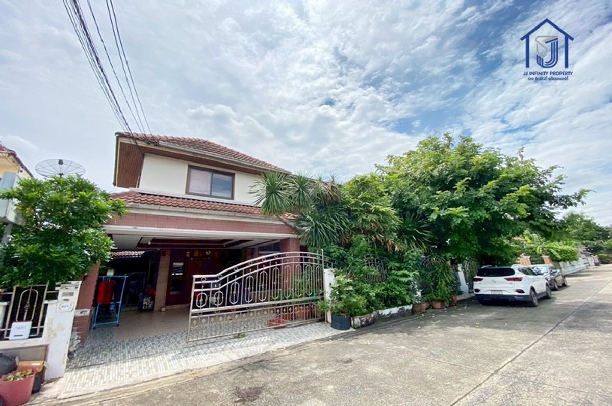 ขายบ้านโชคชัย4 ลาดพร้าว71 : ขายบ้านเดี่ยว 2ชั้น หมู่บ้านรัชดา 1  ซอยลาดพร้าว80 แยก24 ใกล้จุดขึ้น-ลงทางด่วนประดิษฐ์มนูธรรม