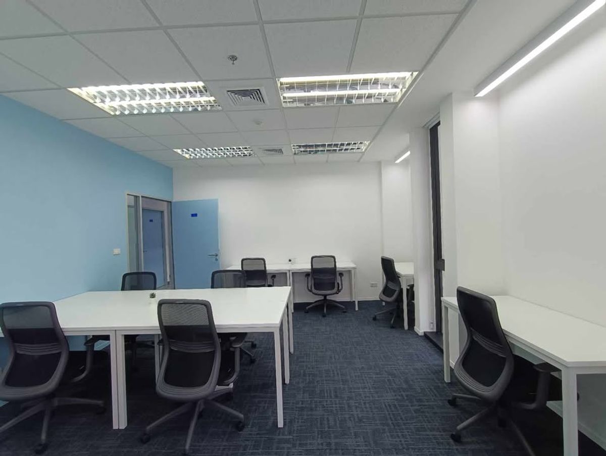 ให้เช่าสำนักงานอารีย์ อนุสาวรีย์ : เซอร์วิสออฟฟิศ พื้นที่สำนักงานให้เช่า อารีย์ Serviced Office พื้นที่เริ่มต้นสำหรับ 1 - 50 ท่าน ตกแต่งสวย พร้อมเข้าอยู่ อาคาร เอส.พี บิ้วดิ้ง (ไอบีเอ็ม) - S.P. Building (IBM Building) ใกล้รถไฟฟ้า BTSอารีย์, พหลโยธิน, สนามเป้า