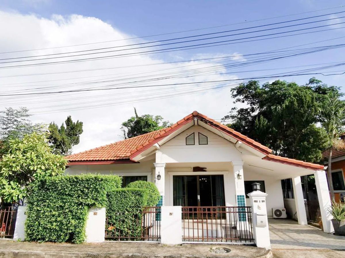 For RentHouseChiang Mai : House in the project Rent 17,000 baht per month, near Charoen Charoen Market, only 5 minutes. No.7H134