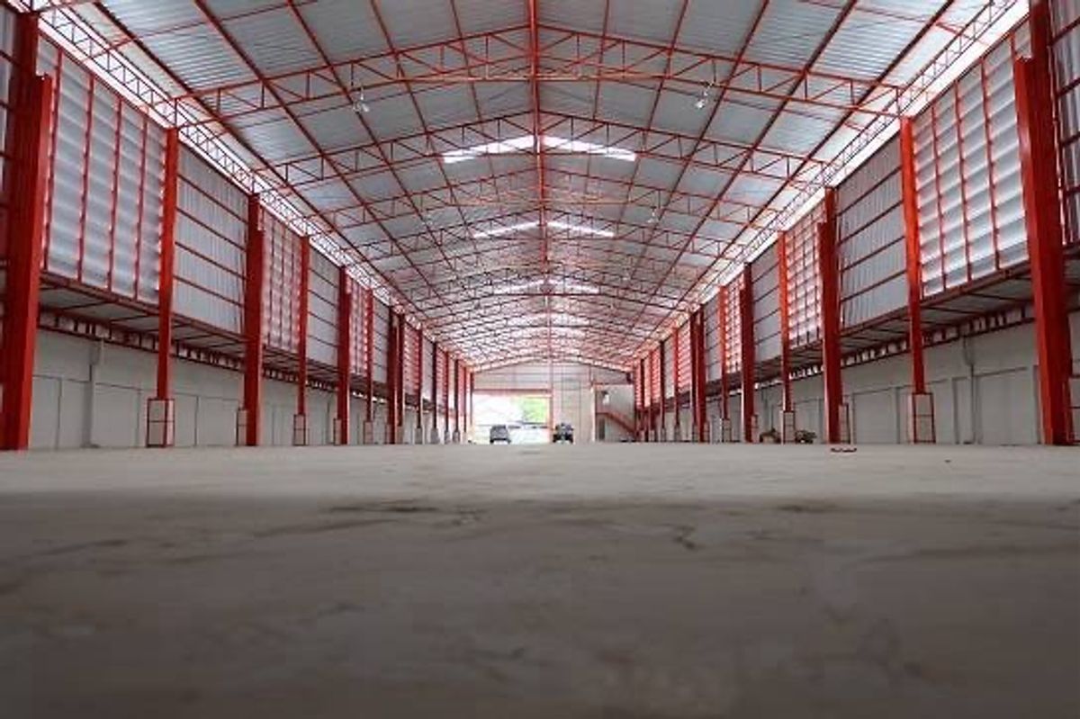ให้เช่าโกดังลาดกระบัง สุวรรณภูมิ : ให้เช่าโกดัง 1 ไร่ ลาดกระบัง ซอย 14 
