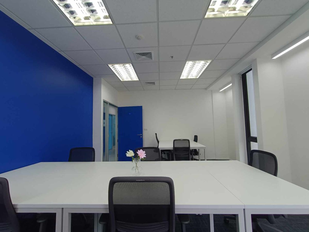 ให้เช่าสำนักงานอารีย์ อนุสาวรีย์ : เซอร์วิสออฟฟิศ พื้นที่สำนักงานให้เช่า อารีย์ Serviced Office พื้นที่เริ่มต้นสำหรับ 1 - 50 ท่าน ตกแต่งสวย พร้อมเข้าอยู่ อาคาร เอส.พี บิ้วดิ้ง (ไอบีเอ็ม) - S.P. Building (IBM Building) ใกล้รถไฟฟ้า BTSอารีย์, พหลโยธิน, สนามเป้า