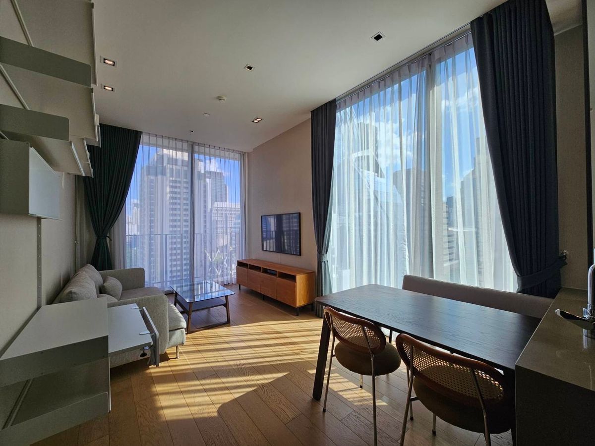 For RentCondoWitthayu, Chidlom, Langsuan, Ploenchit : 28 Chidlom