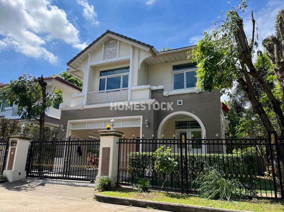 ให้เช่าบ้านโชคชัย4 ลาดพร้าว71 : 58,000.- ให้เช่าบ้านเดี่ยว พร้อมเฟอร์ครบ โครงการ Master Piece มาสเตอร์พีช เลียบด่วนเอกมัย-รามอินทรา ใกล้เซ็นทรัลอีสต์วิลล์ ใกล้ทางด่วนรามอินทรา