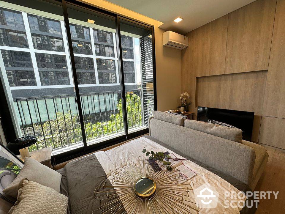ขายคอนโดอารีย์ อนุสาวรีย์ : คอนโด 1-ห้องนอน ที่ โนเบิล อราวน์ อารีย์ ใกล้ BTS อารีย์