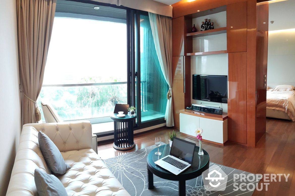 For SaleCondoSukhumvit, Asoke, Thonglor : 1-BR Condo at The Address Sukhumvit 28 near BTS Phrom Phong