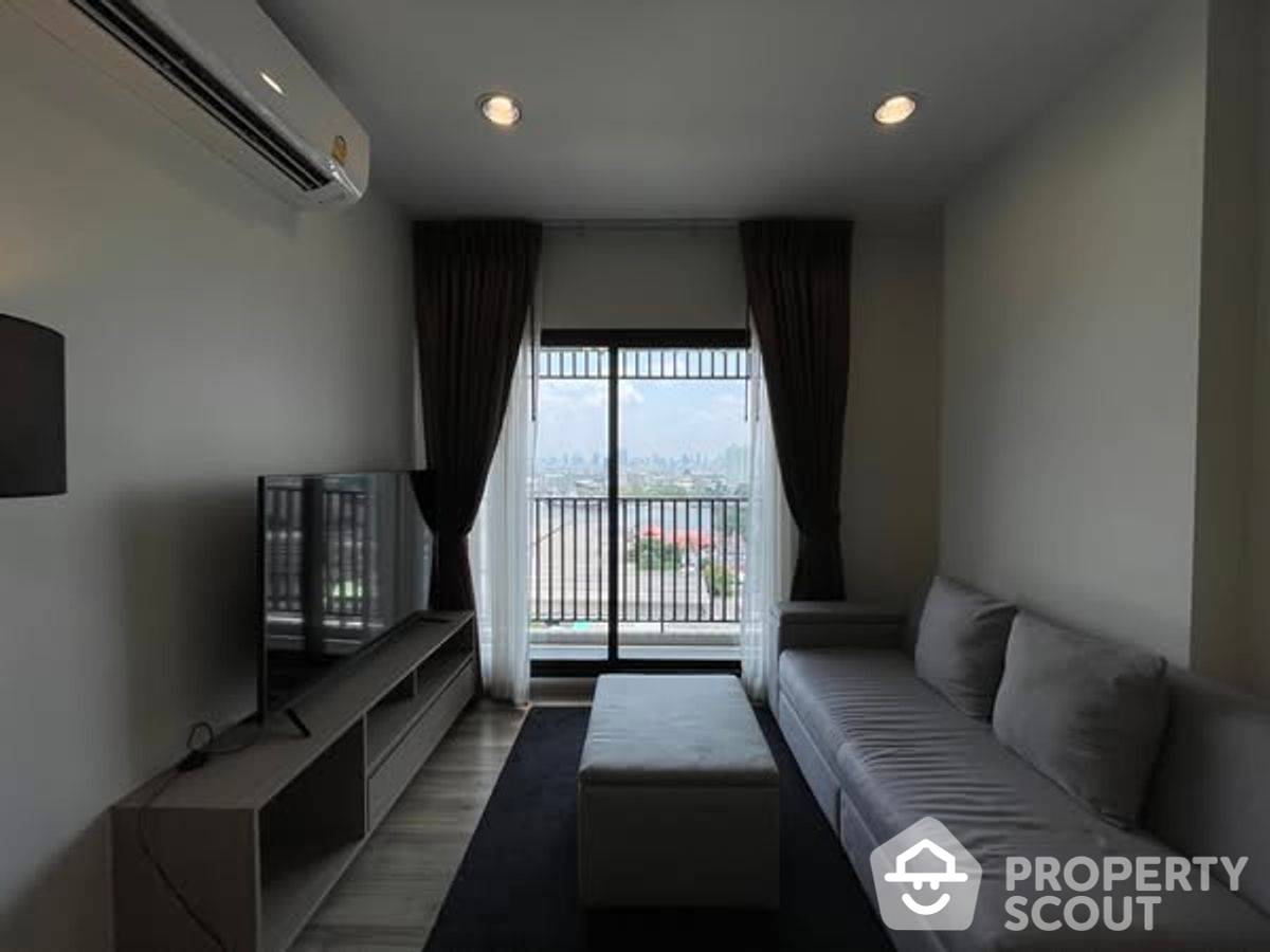 For RentCondoWongwianyai, Charoennakor : 2-BR Condo at Chapter Charoennakhorn - Riverside near BTS Krung Thon Buri
