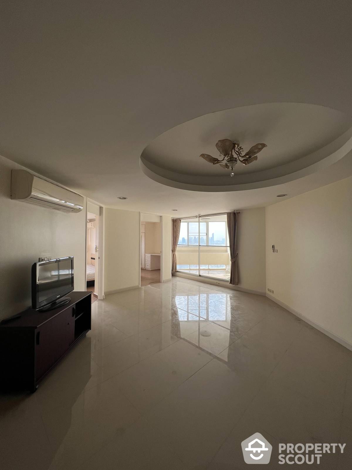 For RentCondoSukhumvit, Asoke, Thonglor : 3-BR Condo at Tai Ping Towers Sukhumvit 63 near ARL Ramkhamhaeng