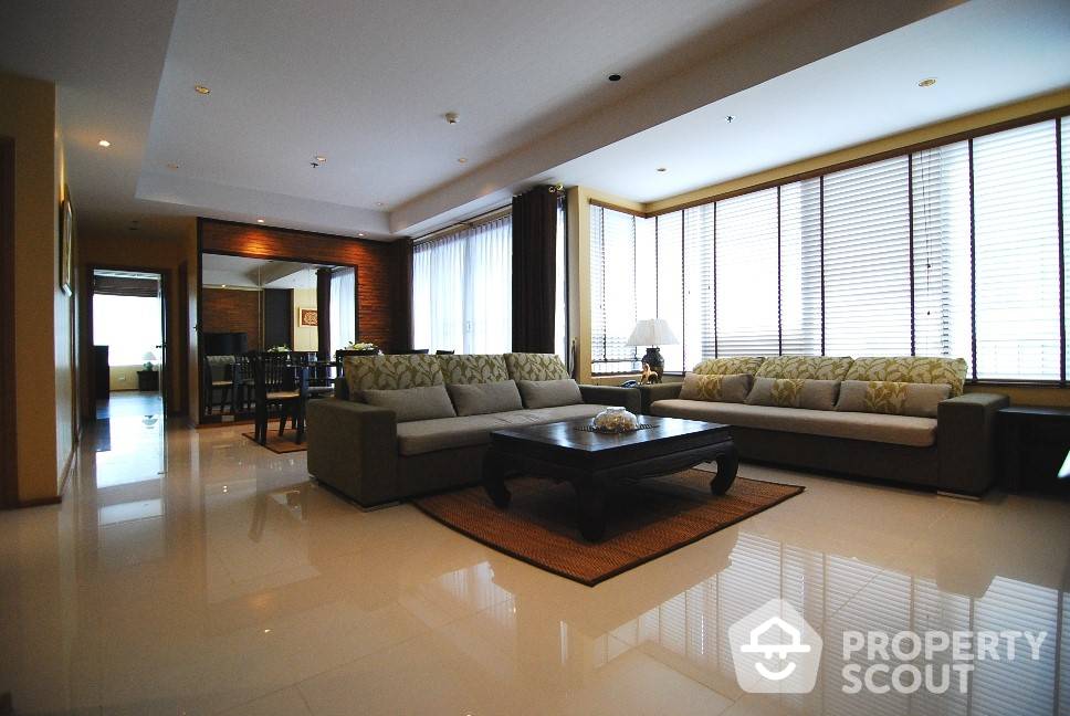 For RentCondoSukhumvit, Asoke, Thonglor : 2-BR Condo at The Emporio Place near BTS Phrom Phong