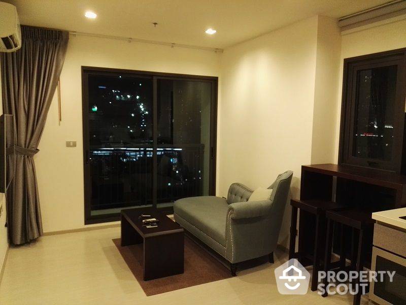 For RentCondoSukhumvit, Asoke, Thonglor : 1-BR Condo at Rhythm Sukhumvit 36-38 near BTS Thong Lor