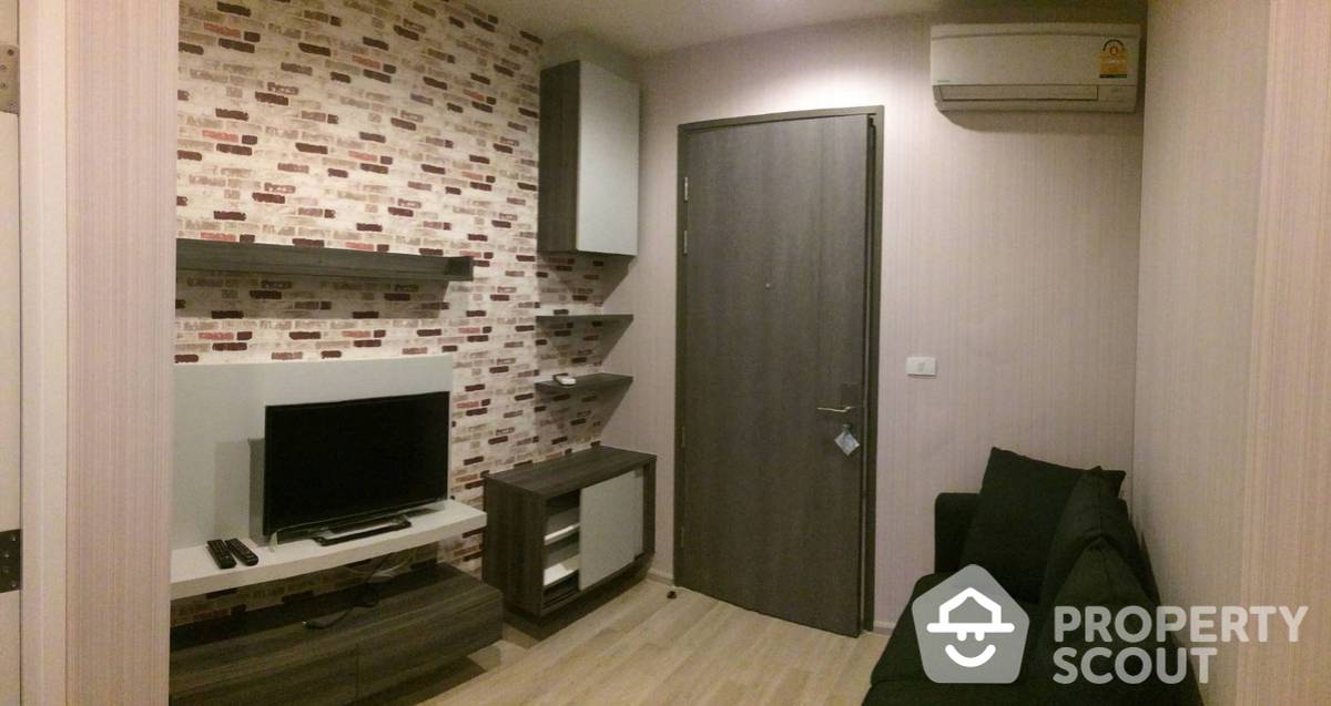 For SaleCondoRatchadapisek, Huaikwang, Suttisan : 1-BR Condo at Centric Ratchada - Huai Khwang near MRT Huai Khwang
