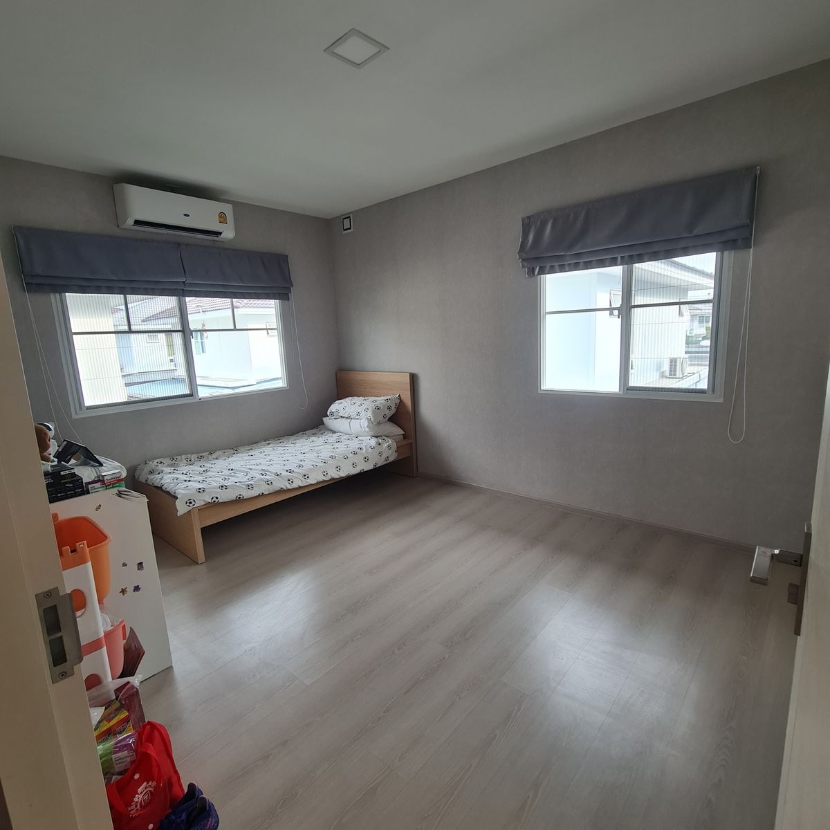 HouseBangna, Bearing, Lasalle : K-6406 Sell/Urgent Rent! Villaggio Srinakarin Bangna is ready to live in a good location near Mega Bangna.