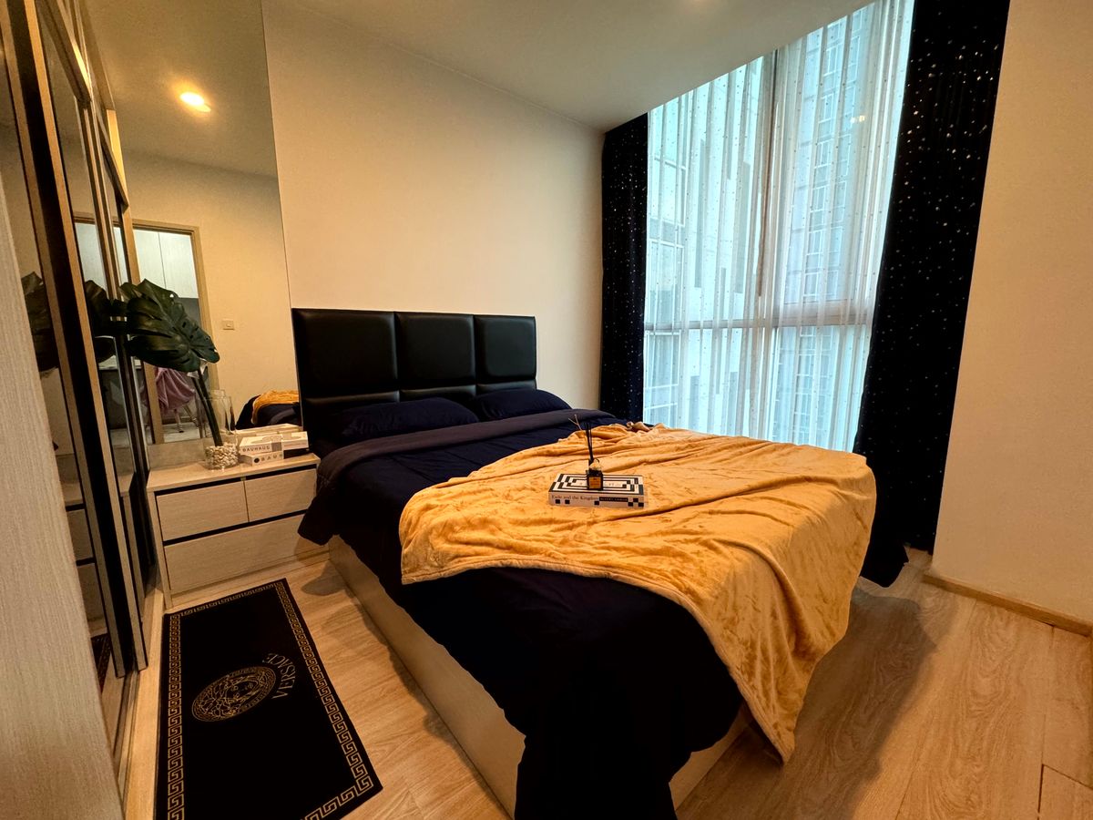 ขายคอนโดรัชดา ห้วยขวาง : (Owner post)
Noble Revolve Ratchada: Your Prime Bangkok Investment & City Pad! 🇹🇭