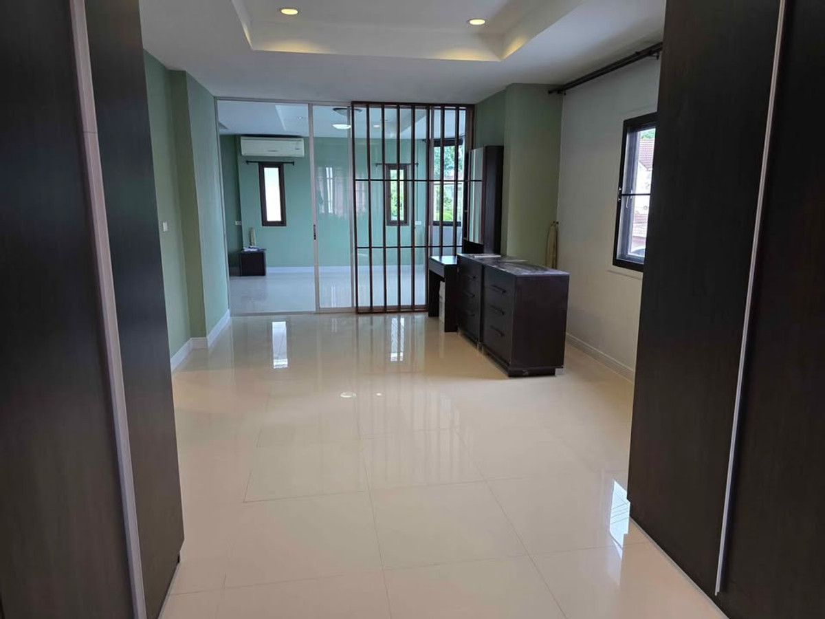 ให้เช่าบ้านนนทบุรี บางใหญ่ บางบัวทอง : บ้านเดี่ยว 4ห้องนอน มีห้องชั้น1 ไทรม้า ท่าอิฐ ใกล้ถนนใหญ่