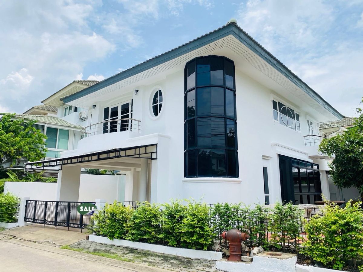 ขายบ้านรัชดา ห้วยขวาง : บ้านเดี่ยว รีโนเวท ถนนรัชดาภิเษก 32