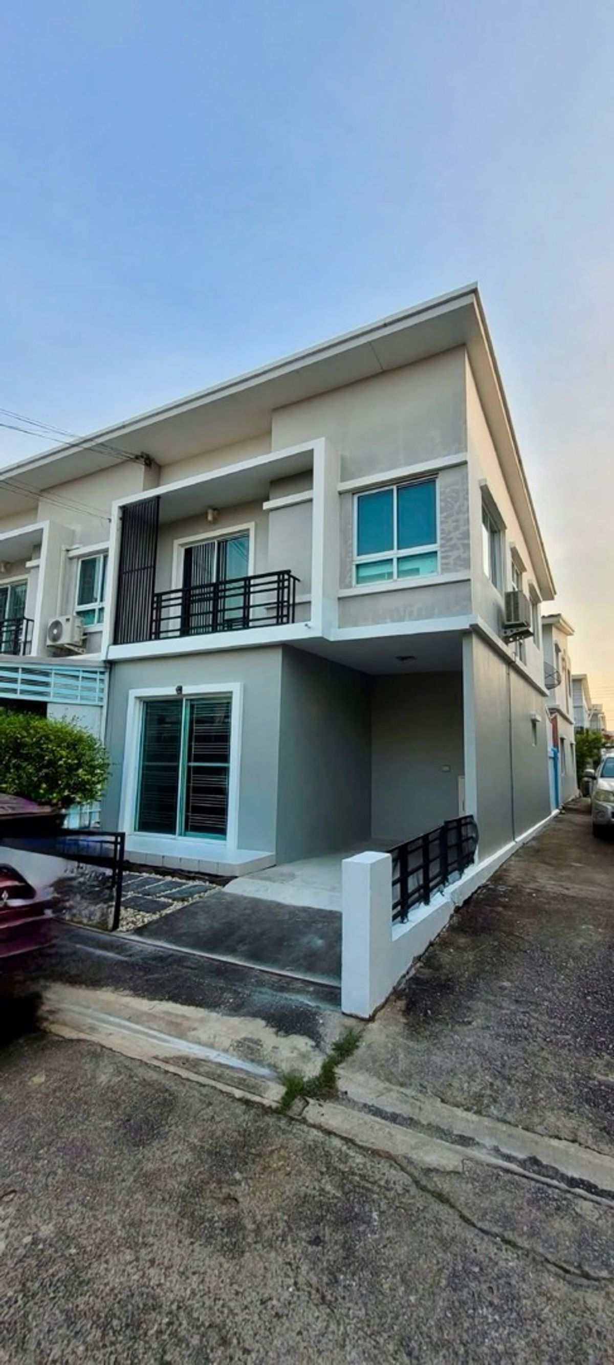 ให้เช่าบ้านบางนา แบริ่ง ลาซาล : ✅ For Rent ✅ Nirunville 9 Village 🔥Best Price