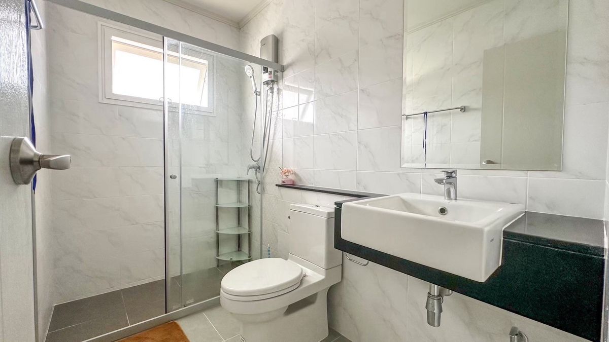 ขายบ้านปทุมธานี รังสิต ธรรมศาสตร์ : บ้านเดี่ยว 2 ชั้น  64.6 ตารางวา ศุภาลัย การ์เด้นวิลล์ กรุงเทพฯ-ปทุมธานี พื้นที่ใช้สอย  197 ตารางเมตร  4 ห้องนอน 3 ห้องน้ำ