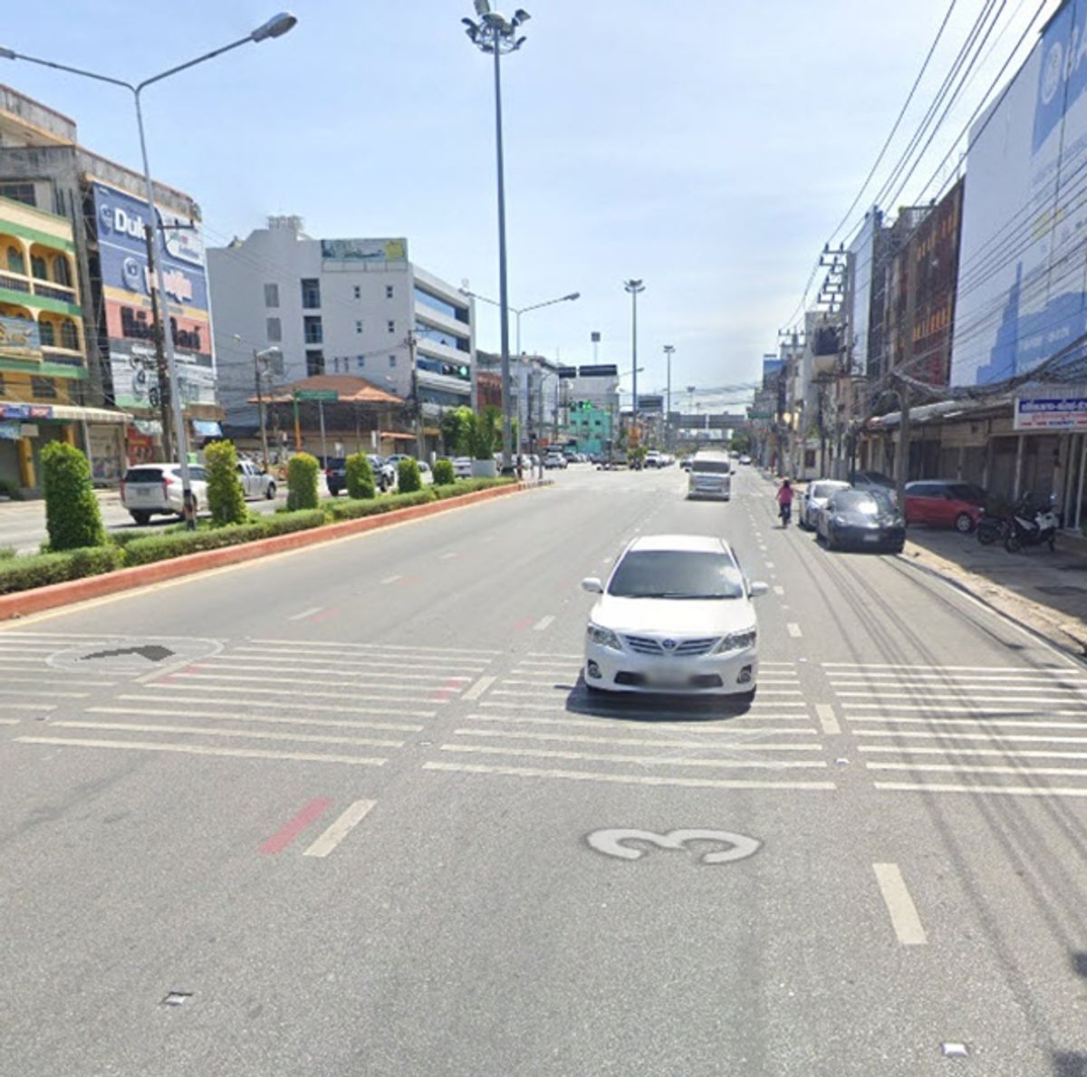 For RentShop HouseRayong : Along Sukhumvit Road Rayong Witthayakhom School 2.2 km. Central Plaza, Rayong 3 km. Sell-rent 2 booths, 3 floors, 55 sq.w. 660 sq.m.